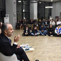Gençlere altın öğütler: Radarlarınız açık olsun 