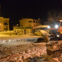 Bursa’da gece gündüz yollar açık  