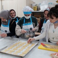 İşaret diliyle pasta börek yaptılar 