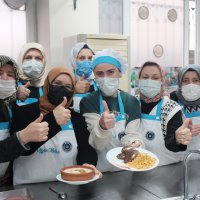 İşaret diliyle pasta börek yaptılar 