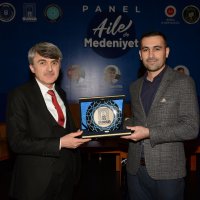 Medeniyetin temel kurumu aile 