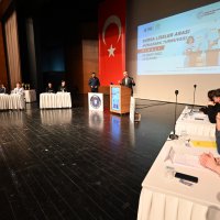 Münazarada şampiyon belirlendi 