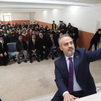 Başkan Aktaş, lise öğrencileriyle buluştu 