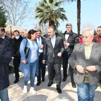 Güzelyalı’da yüzler gülüyor 