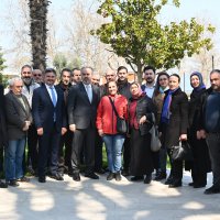 Güzelyalı’da yüzler gülüyor 