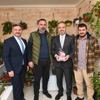 Güzelyalı’da yüzler gülüyor 