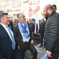 Güzelyalı’da yüzler gülüyor 