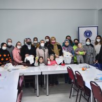 Bu okulda çocuklar da anneleri de öğrenci 