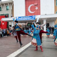 Mustafakemalpaşa’da nevruz coşkusu 