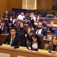Gençler siyaset provasını mecliste yaptı 