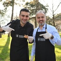 CZN Burak’ın Londra’daki ortağı Ronaldo 
