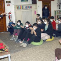 İşitme engelli çocuklara işaret diliyle masal 