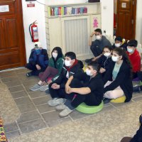 İşitme engelli çocuklara işaret diliyle masal 