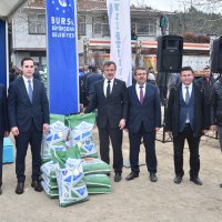 Kelesli üreticiye meyve fidanı ve yem tohumu desteği 