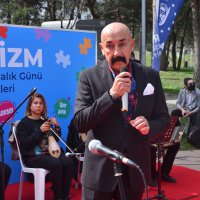 Otizmle mücadelede yüzler gülüyor 