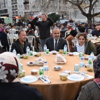 İftar sofraları Demirtaş’ta kuruldu 
