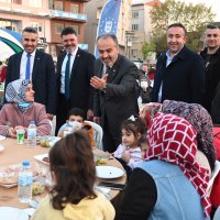 İftar sofraları Demirtaş’ta kuruldu 
