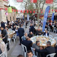 Yenişehirliler iftarda buluştu 