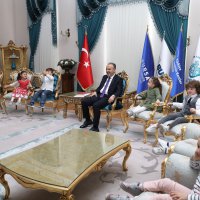 Ana Kucağı'ndan Başkanlık koltuğuna 