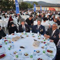 İftar sofraları İznik’te kuruldu 