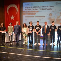 Münazara turnuvasının galibi: Mimoza 