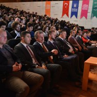 Münazara turnuvasının galibi: Mimoza 