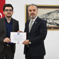 İletişim Akademisi’nde sertifika heyecanı 