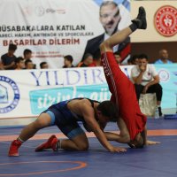 Bursa’da güreş heyecanı  