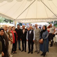 Huzurevi’nde kermes coşkusu 