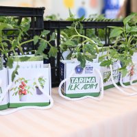 Minikler toprakla buluştu  