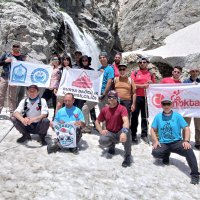 Dağcılardan çevre için ‘atıksız yürüyüş’ 