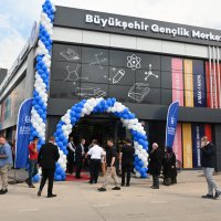 Vatan Gençlik Merkezi hizmete açıldı 
