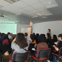 Liselilere sebze hali’nde eğitim 