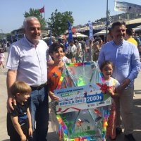 Mudanya semalarında atıklar uçtu 