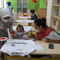 Kahraman babalara duygulandıran hediye 