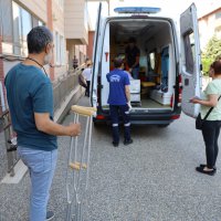 Üniversite yolunda ilk adımı ambulansla attı 