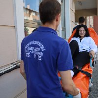 Üniversite yolunda ilk adımı ambulansla attı 