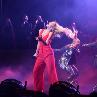 Açıkhava’da Hadise rüzgarı 