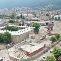 Bursa, tarihi meydanına kavuşuyor 