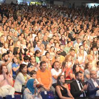 Festivalde ustalar geçidi 
