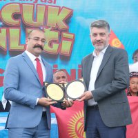 Türk dünyası çocukları şenlikte buluştu 