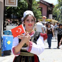 ‘Altın Karagöz’le Bursa'dan dünyaya barış mesajı 