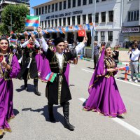 ‘Altın Karagöz’le Bursa'dan dünyaya barış mesajı 