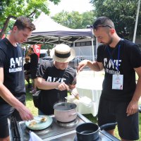 Dansçılar sahnede değil mutfakta yarıştı 