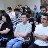 Stajyerler oryantasyon eğitiminde 