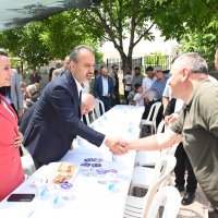 Kavurma kazanları birlik için kaynadı 