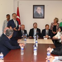 Kavurma kazanları birlik için kaynadı 