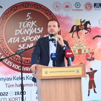 Ata sporları kortej yürüyüşüyle başladı 