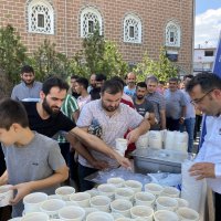 Büyükşehir’den 10 bin kişiye aşure ikramı 