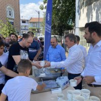 Büyükşehir’den 10 bin kişiye aşure ikramı 